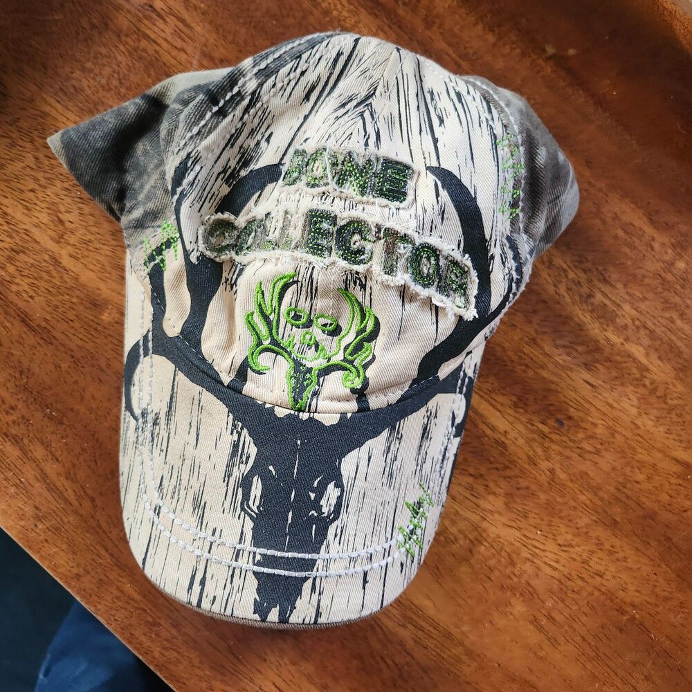 Paramount Outdoors Bone Collector Camo Baseball Cap Hat L-XL Distressed Green